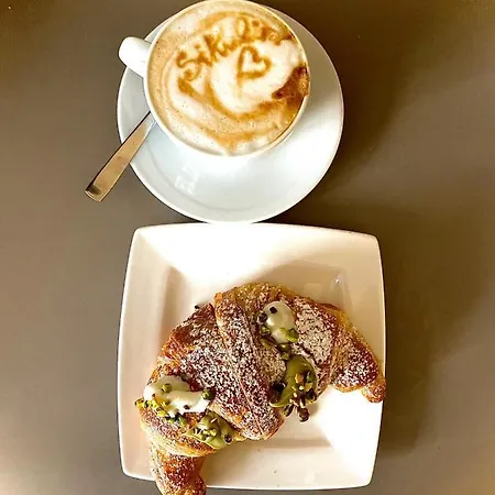 Maison d'hôtes B&business - Fibra Ultraveloce, Angolo Fitness, Smartworking & Parcheggio Coperto Su Richiesta