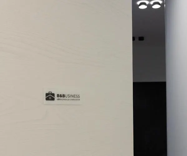 招待所 B&business - Fibra Ultraveloce, Angolo Fitness, Smartworking & Parcheggio Coperto Su Richiesta 科森扎